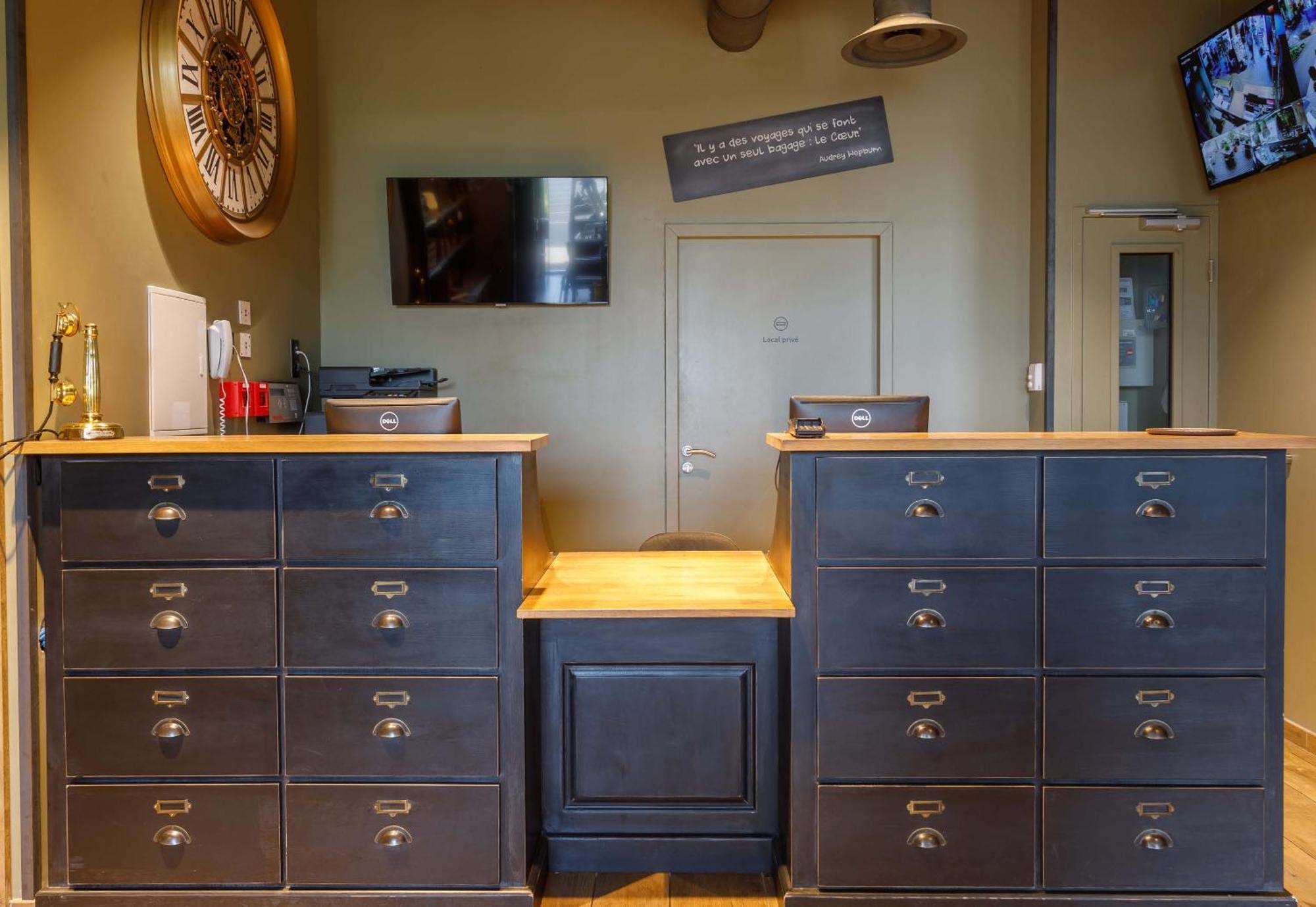 B&B Hotel Clermont-Ferrand A71-A75 La Meridienne Екстериор снимка