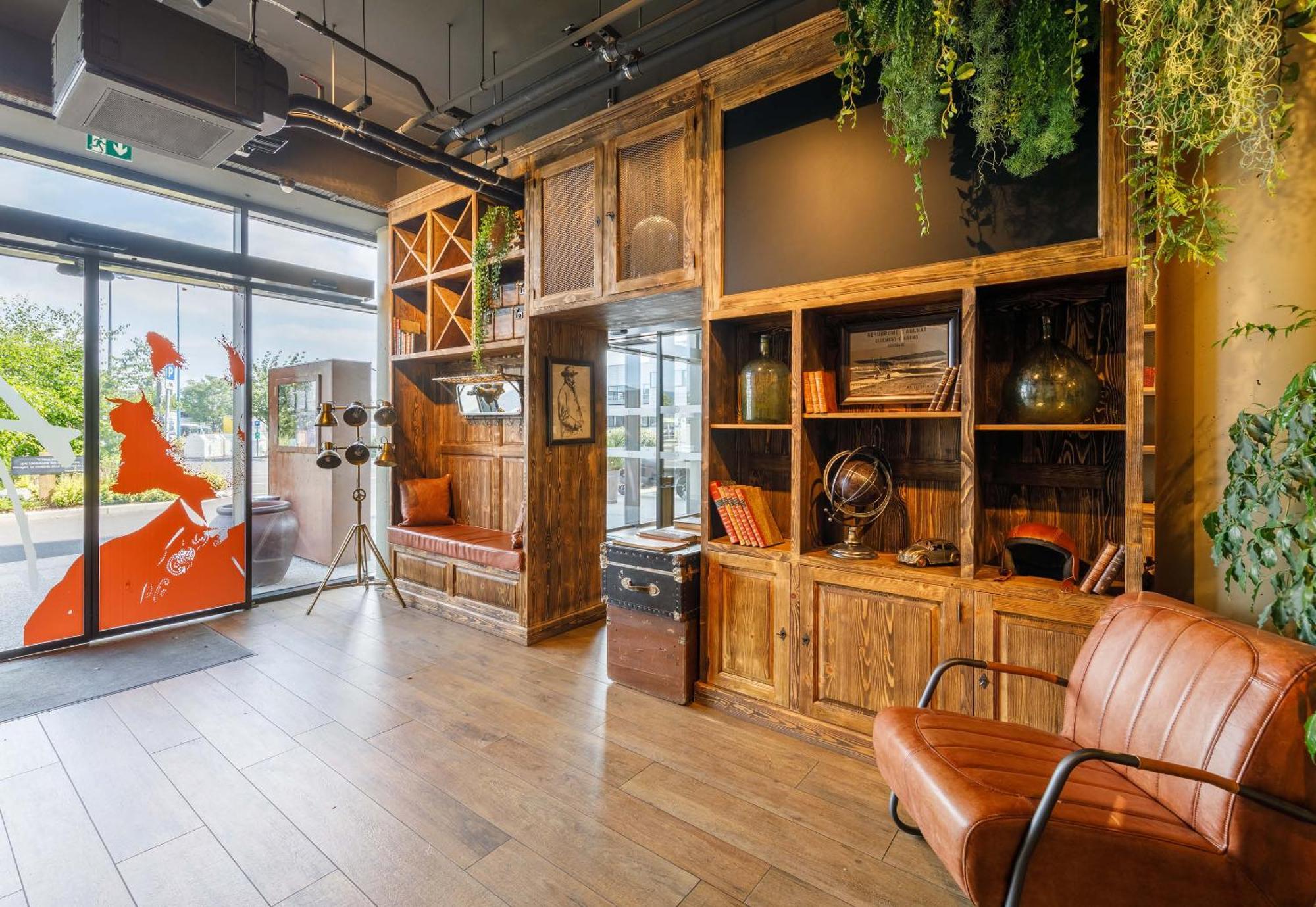 B&B Hotel Clermont-Ferrand A71-A75 La Meridienne Екстериор снимка
